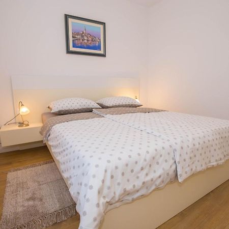 Apartments Marija Funtana Dış mekan fotoğraf